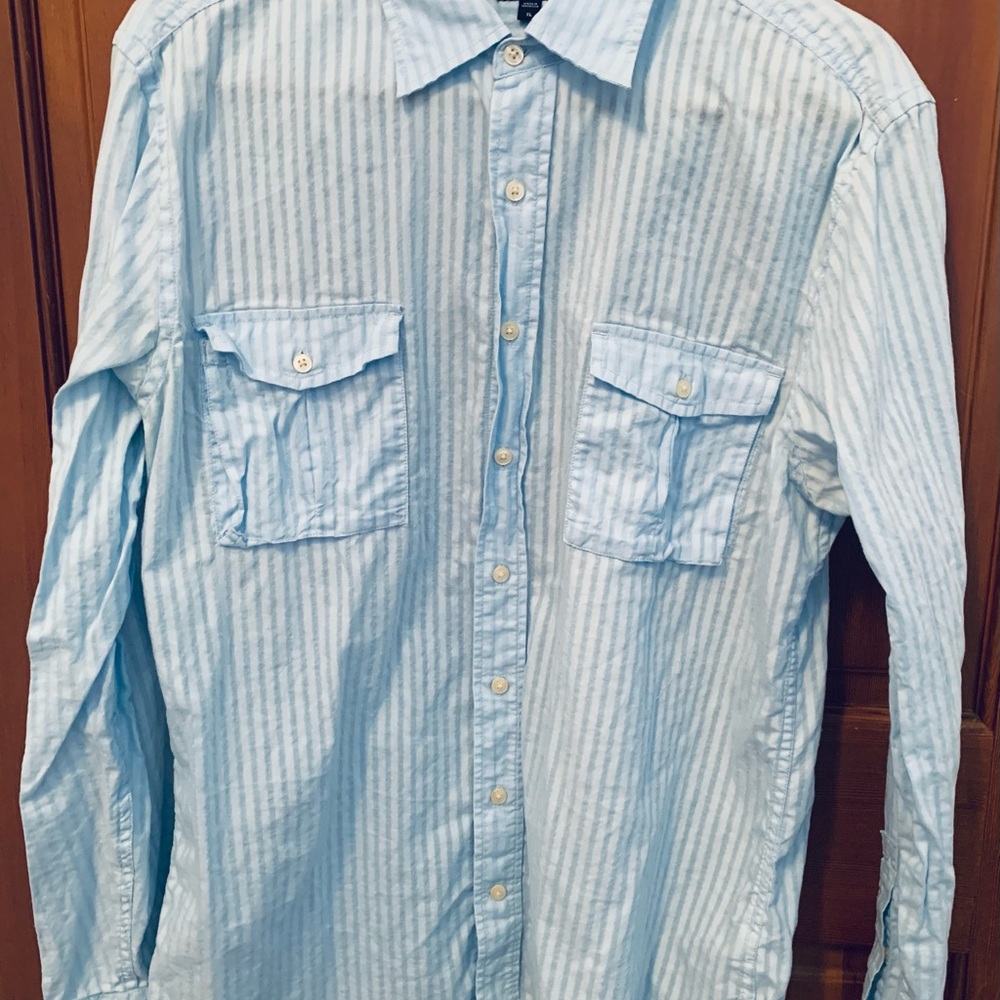3 Men’s Shirts XL:Calvin Klein, Banana Republic, and Gap , Excellent - Picture 5 of 12